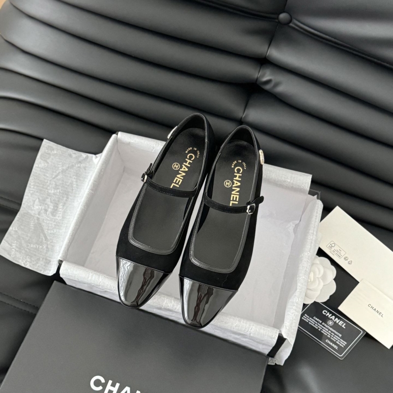 Ch*el flat shoes